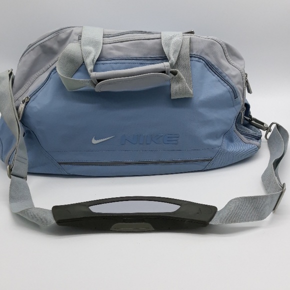 Nike Other - Nike Duffle Bag Clean Lots Of Pockets